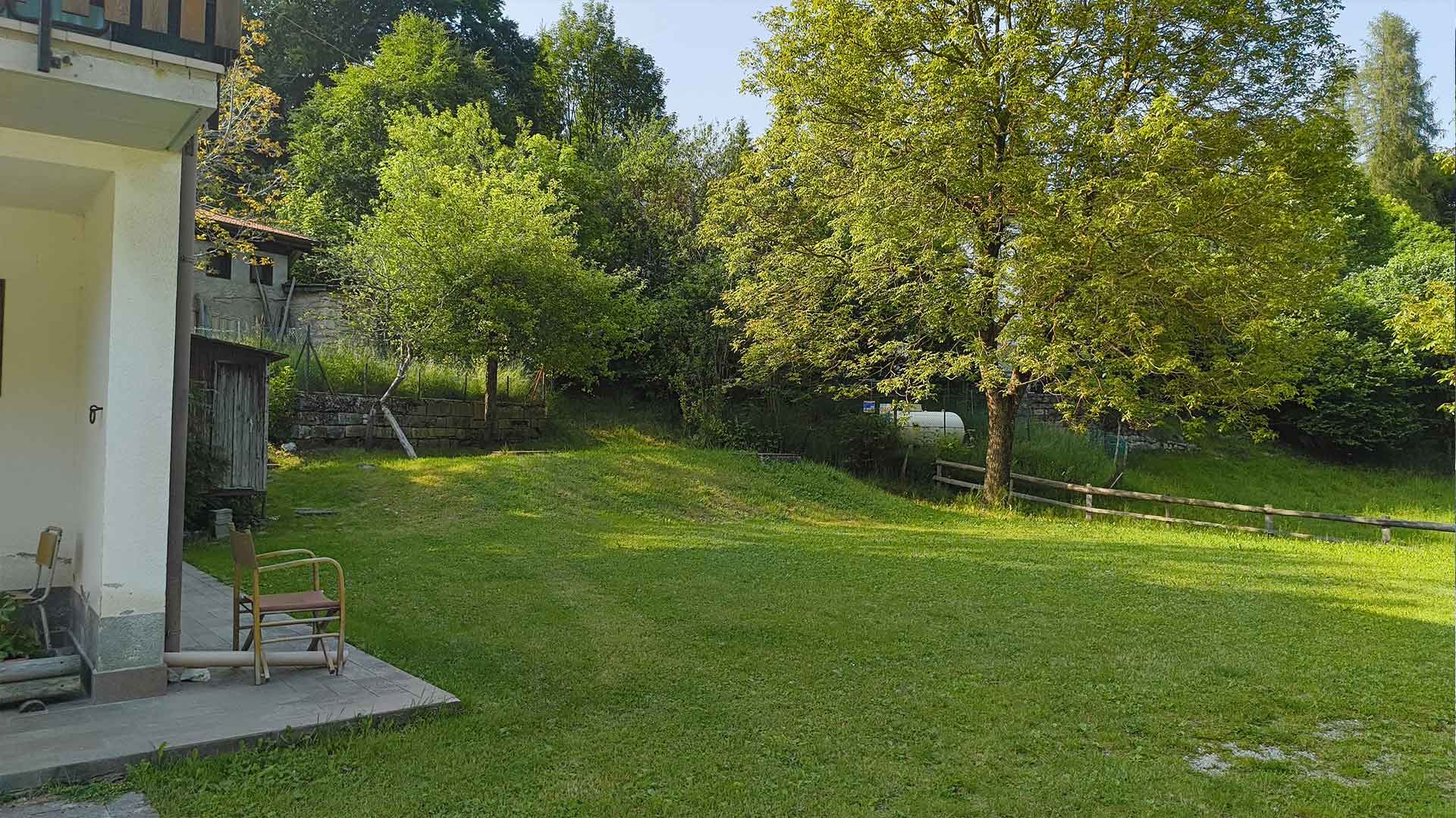 card con immagine piazzola